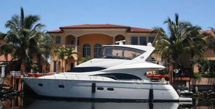 Little Castle Yacht Charter in Florida