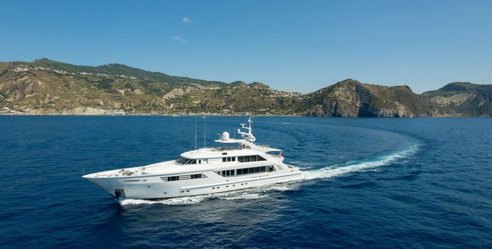 Penelope Yacht Charter in Anacapri