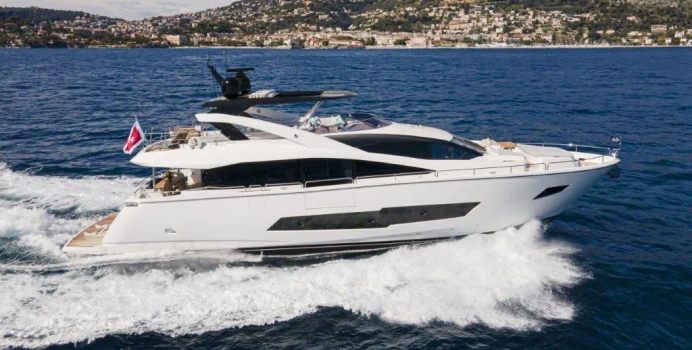 Toro yacht charter Sunseeker Motor Yacht
                                