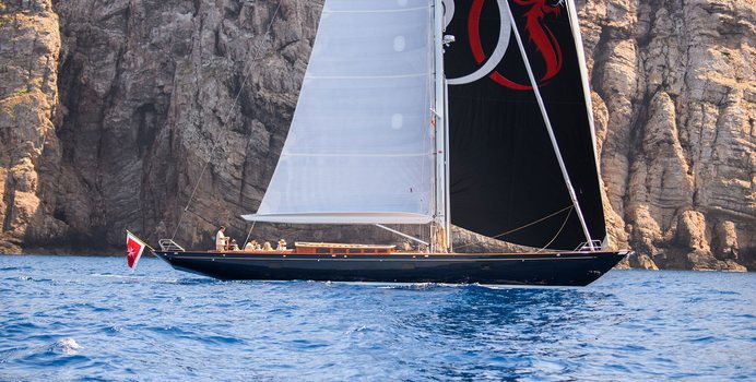 Anima II Yacht Charter in Spain