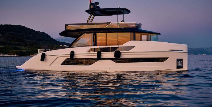Blue Moon Yacht Charter in Šolta