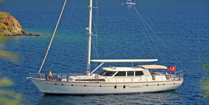 Tango Charlie Yacht Charter in Ekincik