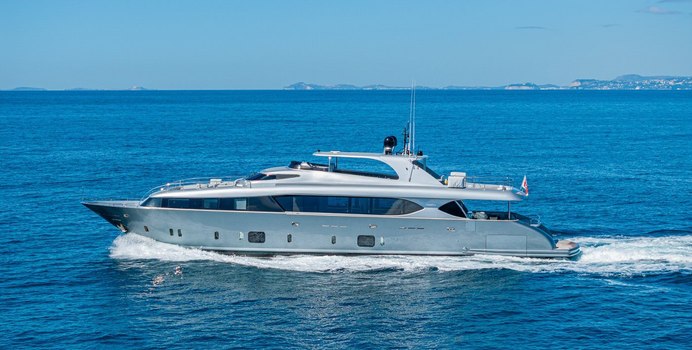 Sands Yacht Charter in France