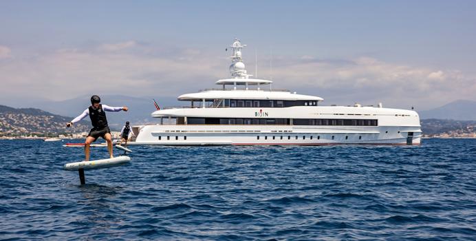 Mouna yacht charter Heesen Motor Yacht