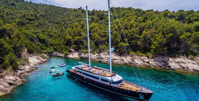 Clase Azul Yacht Charter in Montenegro
