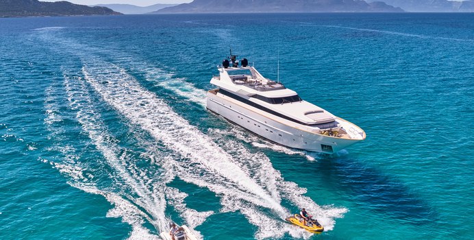 Tigra Yacht Charter in Cyclades Islands