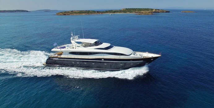 Sugar yacht charter Versilcraft Motor Yacht
                                