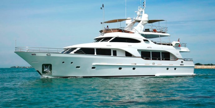 Quid Pro Quo yacht charter Benetti Motor Yacht
                                