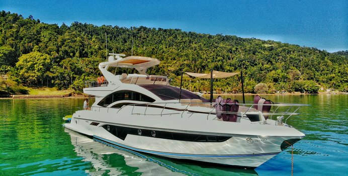 Olibano yacht charter Intermarine Motor Yacht
                                