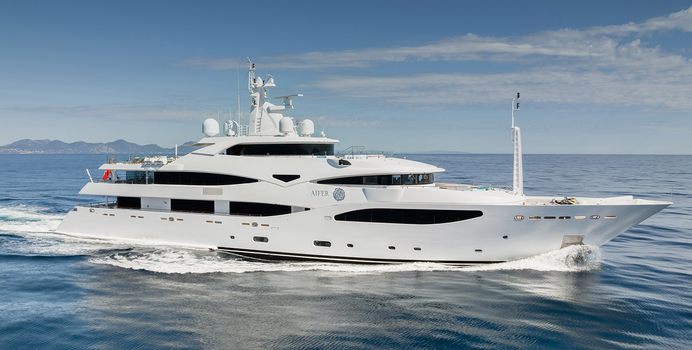 Clelia III Yacht Charter in Corsica