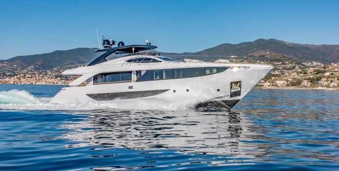 Baccarat Yacht Charter in Calvi