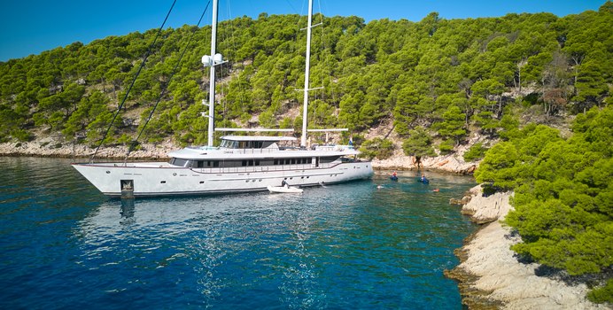 Omnia yacht charter Brodosplit Motor/Sailer Yacht
                                