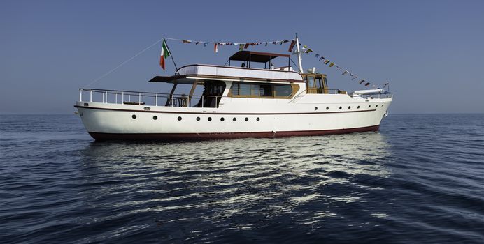 Emerald Yacht Charter in Portovenere