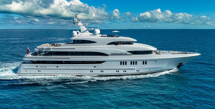 Lunaris Yacht Charter in Venice
