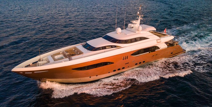 Quantum H Yacht Charter in Corsica