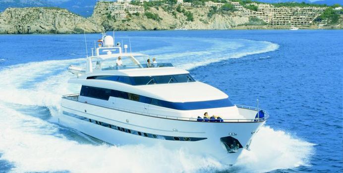 Carom Yacht Charter in Menorca