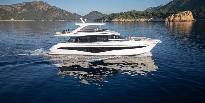 Lumi yacht charter Princess Motor Yacht
                                