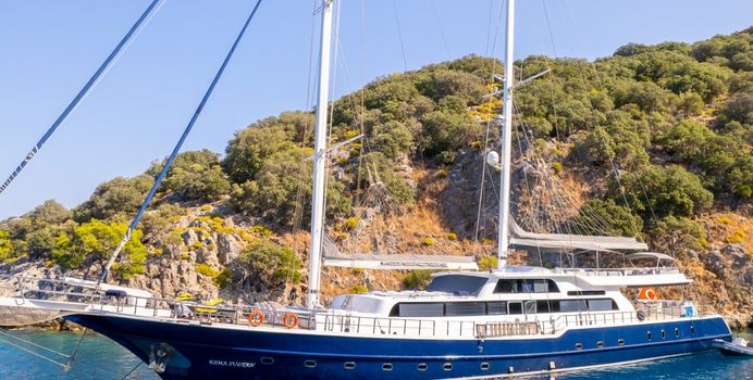 Esma Sultan Yacht Charter in Fethiye