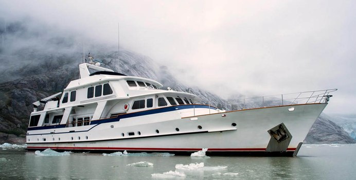 Glacier Bear yacht charter Bayaco Motor Yacht
                                