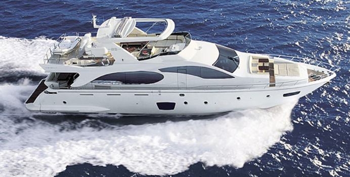 La Fenice yacht charter Azimut Motor Yacht
                                