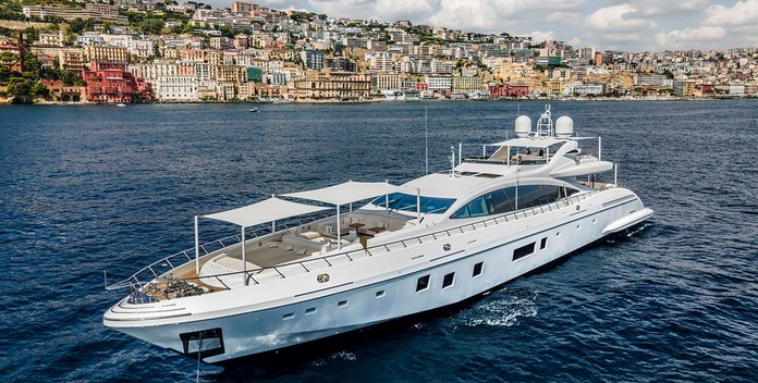 AAA yacht charter Overmarine Motor Yacht