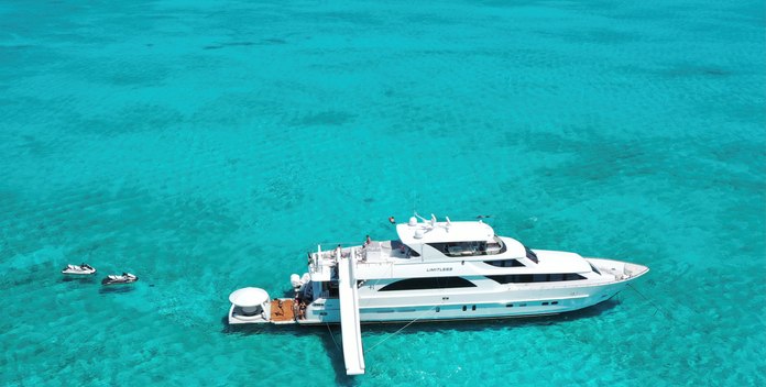 Limitless yacht charter Hargrave Motor Yacht