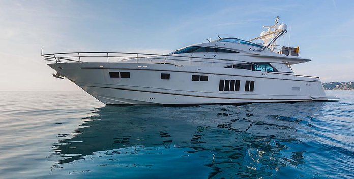 Schatzi yacht charter Fairline Motor Yacht