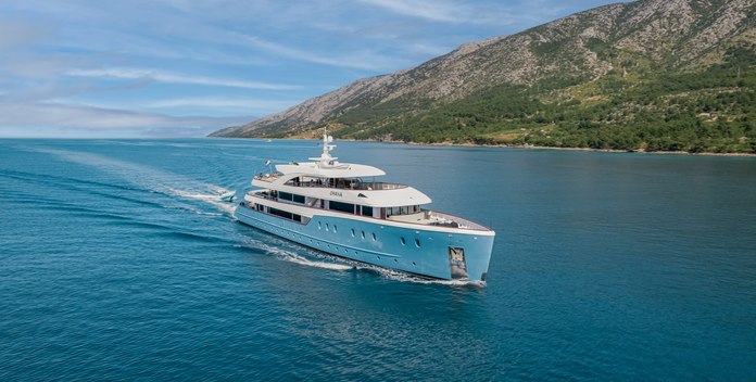 Ohana yacht charter Custom Motor Yacht