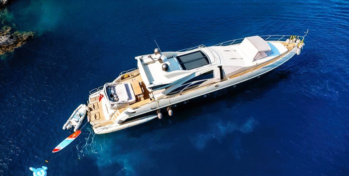 Somafix yacht charter Azimut Motor Yacht