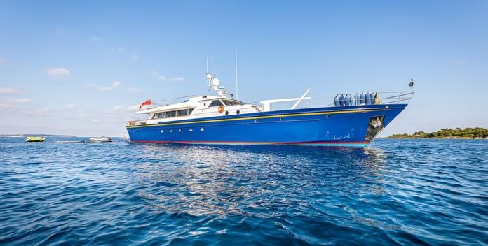 Chantella yacht charter Chantier Naval d'Antibes Motor Yacht