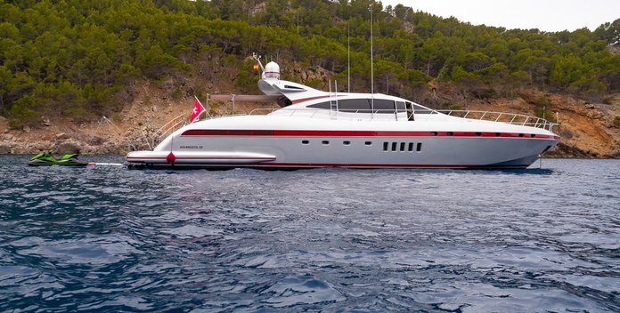 La Digue yacht charter Overmarine Motor Yacht