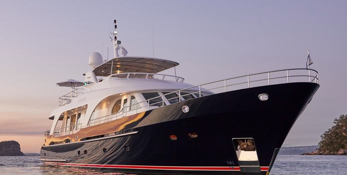 Aurora yacht charter Moonen Motor Yacht