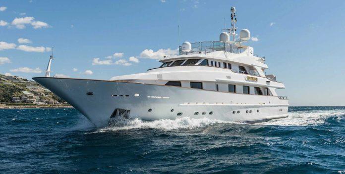 Desamis B yacht charter Benetti Motor Yacht