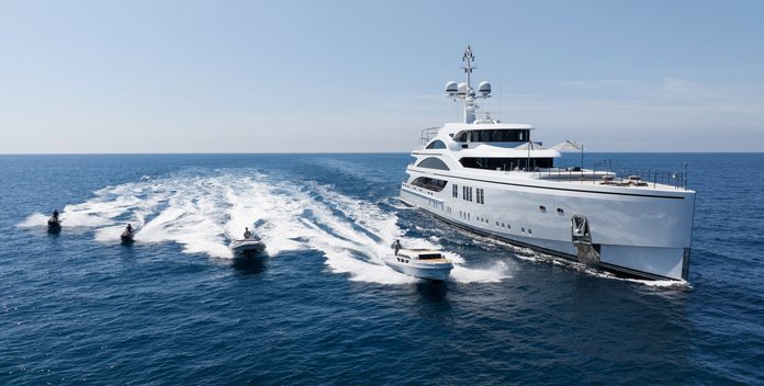 Soundwave yacht charter Benetti Motor Yacht