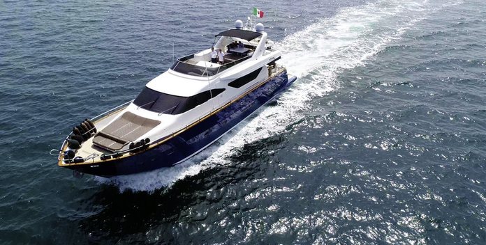Arma VII yacht charter Spertini Alalunga Motor Yacht