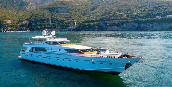 Disco Volante yacht charter CNL - Cantieri Navali Lavagna Motor Yacht