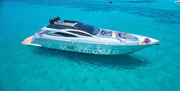 Xaman yacht charter Pershing Motor Yacht