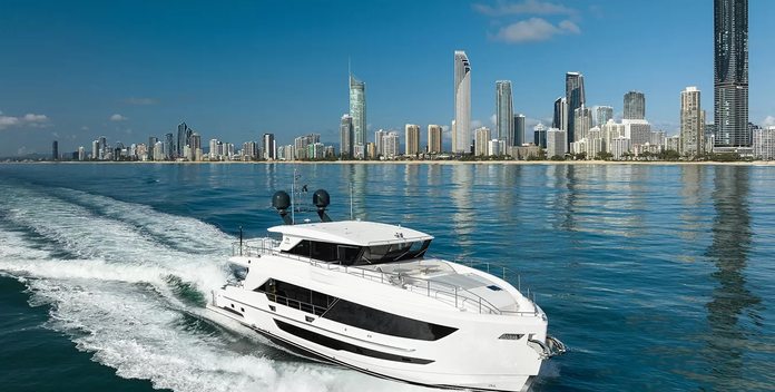 N                     Aura yacht charter Horizon Motor Yacht