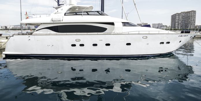 Rosique yacht charter Maiora Motor Yacht