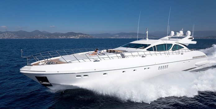 Beachouse yacht charter Overmarine Motor Yacht