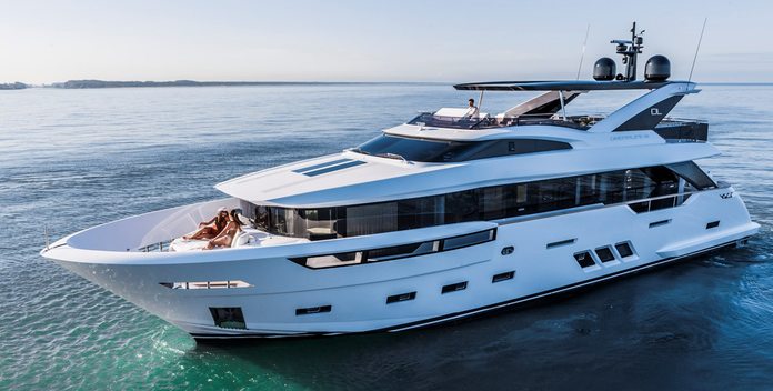 The Peddler yacht charter Dreamline Yachts Motor Yacht