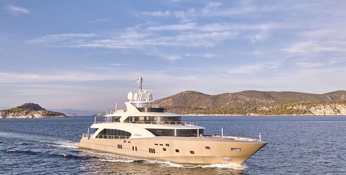 La Pellegrina 1 yacht charter Couach Motor Yacht