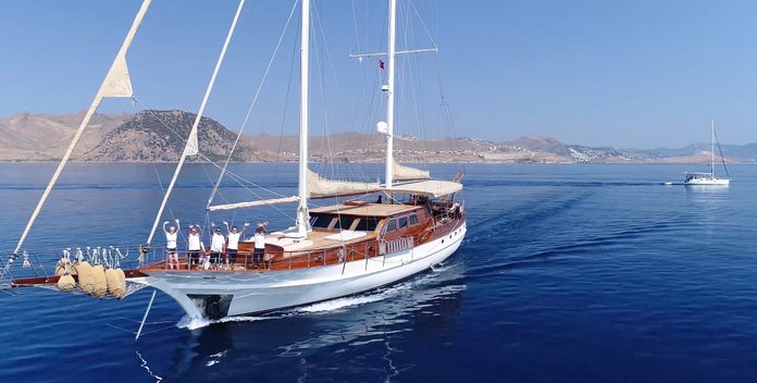 Arabella yacht charter Unknown Motor/Sailer Yacht