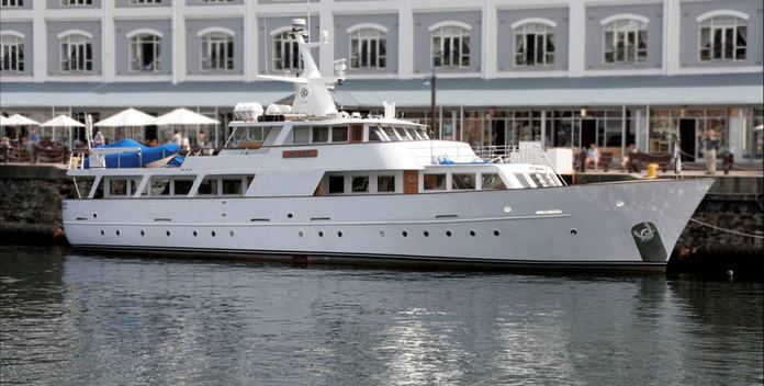 Jackie O yacht charter Secni Motor Yacht