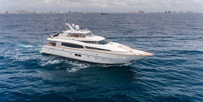Picnic yacht charter Monte Fino Motor Yacht