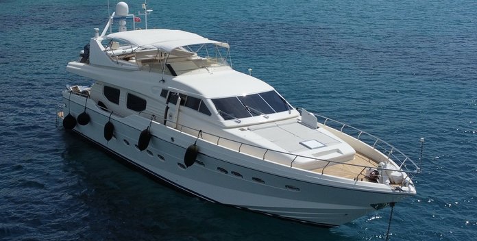 Va Bene yacht charter Posillipo Motor Yacht