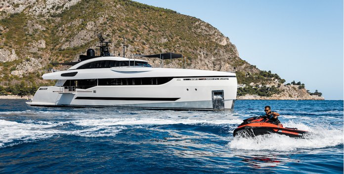 N                     Next yacht charter Columbus Yachts Motor Yacht