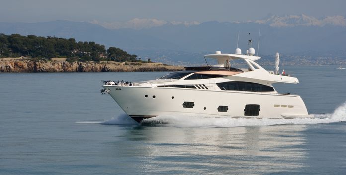 Heal yacht charter Ferretti Yachts Motor Yacht