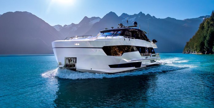 Voyager yacht charter Ocean Alexander Motor Yacht