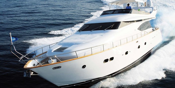 Gianpaola yacht charter Maiora Motor Yacht
